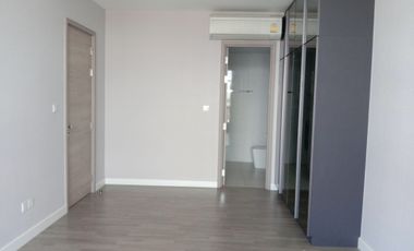 2 Bedroom Condo for sale at The Room Rama 4