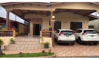 ALQUILO CON OPCION A COMPRA  BRISAS DEL GOLF CASA
