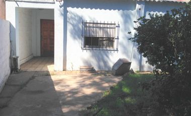 Casa 3 ambientes - Francisco Alvarez - (ref.2286)