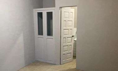 Venta de Casa una planta, esquinera con suite independiente Alborada 5 etapa, Guayaquil (J Luna)