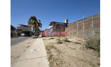 🌟 ¡Oportunidad única para inversionistas y constructores! 🌟

Presentamos este magnífico terreno urbano ubicado en la exclusiva zona de la Urbanizaci