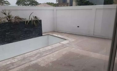 Venta de casa en Urb. Portón de Vicriel cerca a Villa club via Daule Samborondón cerca al Dorado