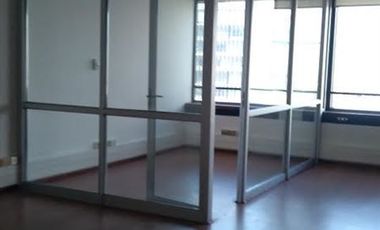 Oficina en Arriendo en KENNEDY LATERAL  /  LUIS CARRERA