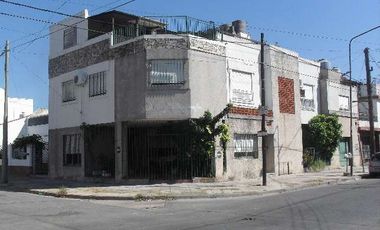 PH en Venta Ramos Mejia / La Matanza (A001 1977)