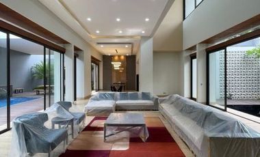 LUXURIOUS MODERN TROPICAL HOUSE FOR SALE at BUKIT GOLF TERRACE, BSD