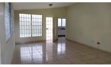 Se Vende Casa en Brisas Del Golf $180 k AB