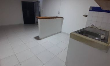 APTO EN ARRIENDO BARRIO URBINA | 1214
