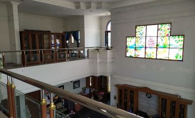 Rumah Mewah Luxury Tanah Halaman Luas Jalan Kusumanegara Jogja