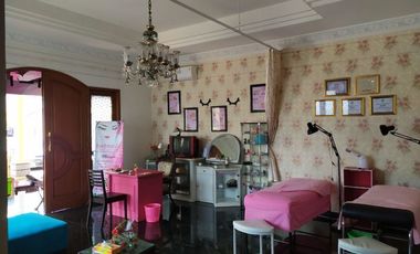Rumah Mewah Luxury Tanah Halaman Luas Jalan Kusumanegara Jogja