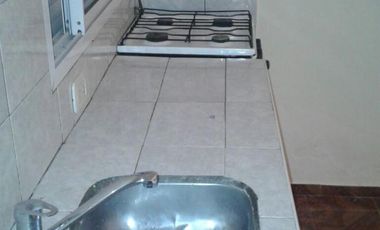 Casa en Ph Interno 2 Ambientes c/ Patio ** Reciclado **