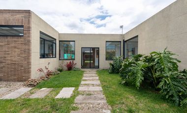 casa en arriendo/venta en condominio campestre parcelación el juncal. Cod A9463