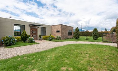casa en arriendo/venta en condominio campestre parcelación el juncal. Cod A9463