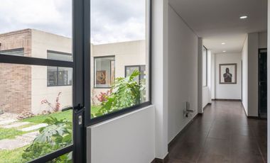 casa en arriendo/venta en condominio campestre parcelación el juncal. Cod A9463