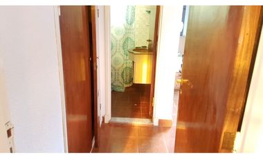 Ph 3 ambientes. Dos dormitorios en suite. Cochera. Zona Playa grande.