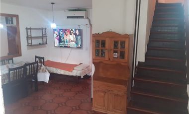 Ph 3 ambientes. Dos dormitorios en suite. Cochera. Zona Playa grande.