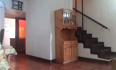 Ph 3 ambientes. Dos dormitorios en suite. Cochera. Zona Playa grande.