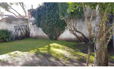 Ph 3 ambientes. Dos dormitorios en suite. Cochera. Zona Playa grande.