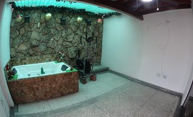 casa en venta en quinta oriental. Cod V19363