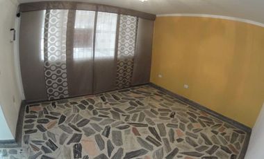 casa en venta en quinta oriental. Cod V19363