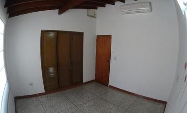 casa en venta en quinta oriental. Cod V19363