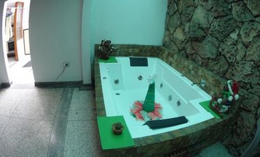 casa en venta en quinta oriental. Cod V19363