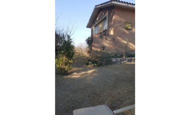 VENDEMOS  HERMOSO CHALET  EN TALA HUASI  20 MTS DEL RIO