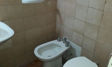 Departamento Duplex  En Venta 4 Ambientes con Cochera - Moreno Centro