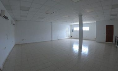 Patio de Trabajo con Oficinas en Renta Calle 26, Ciudad del Carmen