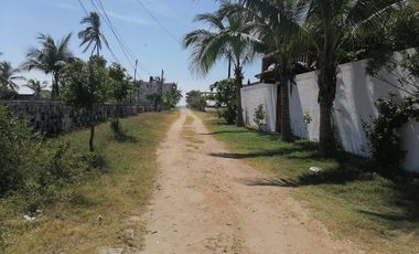 Terreno Comercial  en Venta Barra de Coyuca