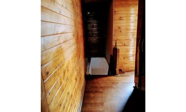 SANTIAGO / SAN RAMÓN / VENTA CASA 4D 1B 2E