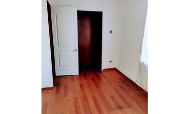 SANTIAGO / SAN RAMÓN / VENTA CASA 4D 1B 2E