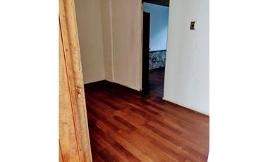 SANTIAGO / SAN RAMÓN / VENTA CASA 4D 1B 2E