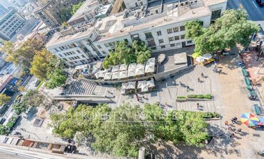 Departamento en venta, vista despejada al oriente a pasos de metro Manuel Montt.