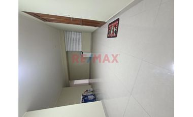 Alquiler Departamento En Surco Frente A Parque - Cochera+Deposito