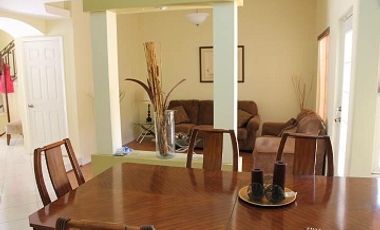 Hermosas casas completamente amuebladas, excelente ubicación y privado.