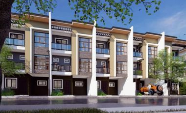 4BR/4T&B Complete 3-Storey Townhouse in Villas at Dasma