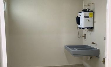 CASA EN VENTA AL NORTE DE AGUASCALIENTES MOD QUATTRO (IRMA)