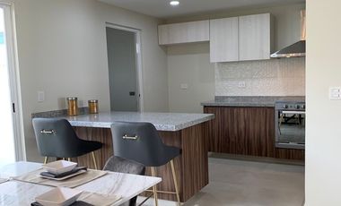 CASA EN VENTA AL NORTE DE AGUASCALIENTES MOD QUATTRO (IRMA)