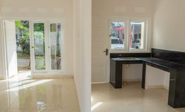 RUMAH KOMPLEK PURI HIJAU SENGGIGI LOMBOK