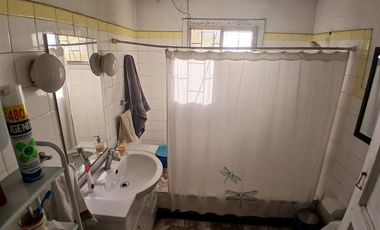 VENTA CASA 4D 2D SAN JOAQUIN