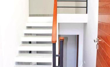 En venta casa totalmente nueva a unos pasos de Av. Araucarias- Diseño exclusivo