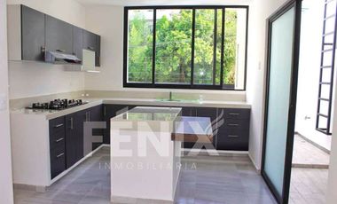 En venta casa totalmente nueva a unos pasos de Av. Araucarias- Diseño exclusivo