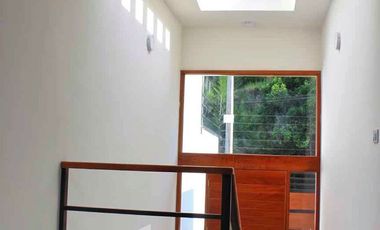 En venta casa totalmente nueva a unos pasos de Av. Araucarias- Diseño exclusivo