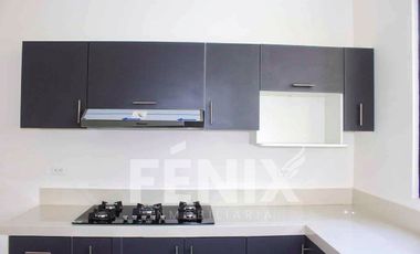 En venta casa totalmente nueva a unos pasos de Av. Araucarias- Diseño exclusivo