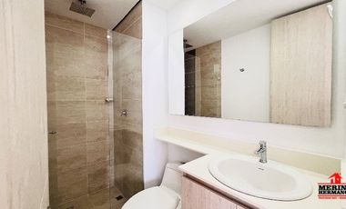 apartamento en arriendo en parque principal. Cod A4570
