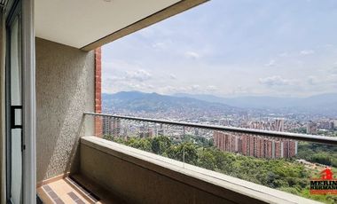 apartamento en arriendo en parque principal. Cod A4570
