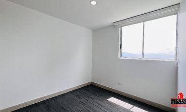 apartamento en arriendo en parque principal. Cod A4570