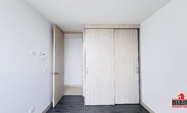 apartamento en arriendo en parque principal. Cod A4570