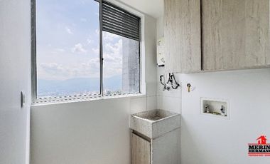 apartamento en arriendo en parque principal. Cod A4570
