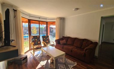 Casa en venta de 4 dorm. en Graneros